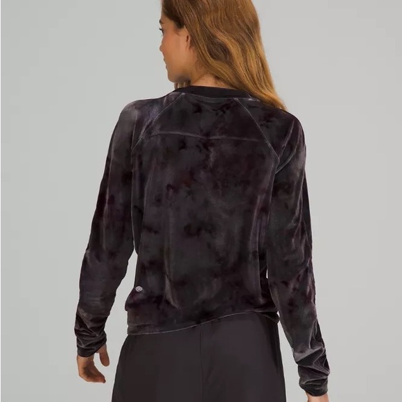 Lululemon warm down tie dye velour crew - Picture 3 of 7